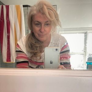 Meet your Posher, Stacey